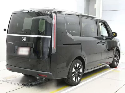 Honda STEP WAGON  с аукциона в Японии
