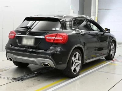 Mercedes-Benz GLA CLASS