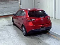 Mazda DEMIO лот № 8073 оценка R  с аукциона в Японии 1