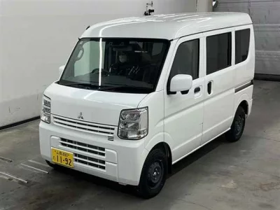 Mitsubishi MINICAB VAN