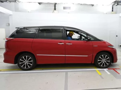 Toyota ESTIMA HYBRID