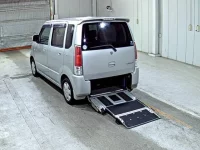 Suzuki WAGON R лот № 8094 оценка R  с аукциона в Японии 1