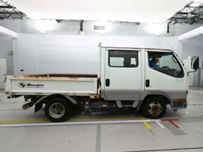 Mitsubishi CANTER  с аукциона в Японии