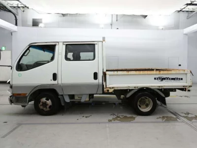 Mitsubishi CANTER  с аукциона в Японии