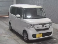 Honda N BOX лот № 33 оценка 3.5  с аукциона в Японии 6