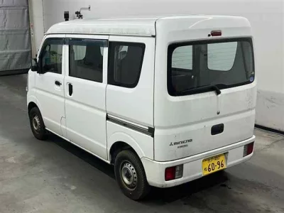 Mitsubishi MINICAB VAN