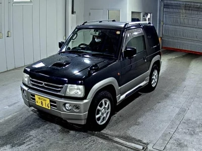 Mitsubishi PAJERO MINI