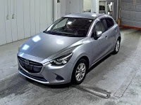 Mazda DEMIO лот № 8103 оценка 3.5  с аукциона в Японии 3