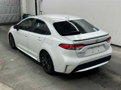 Toyota COROLLA  с аукциона в Японии