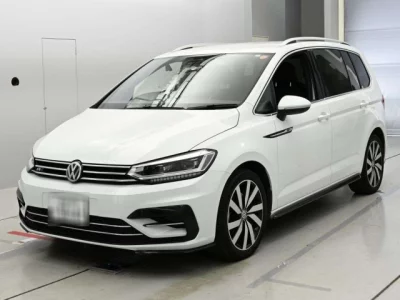 Volkswagen GOLF TOURAN