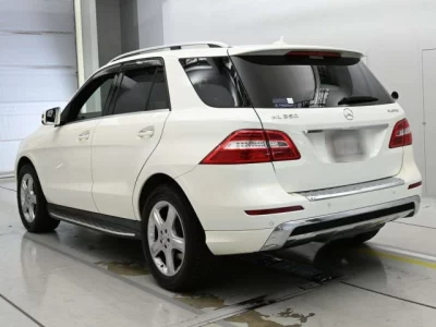 Mercedes-Benz ML CLASS