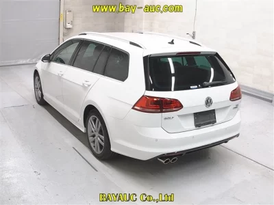 Volkswagen GOLF VARIANT