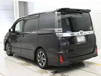 Toyota VOXY лот № 30006 оценка RA  с аукциона в Японии 5