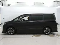 Toyota VOXY лот № 30006 оценка RA  с аукциона в Японии 3