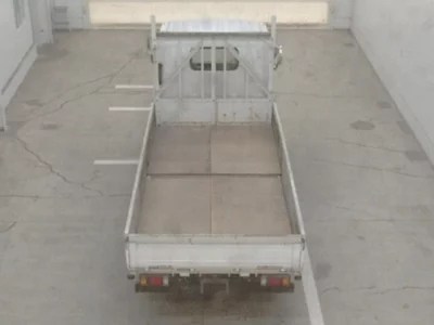 Isuzu ELF  с аукциона в Японии