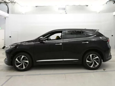 Toyota HARRIER  с аукциона в Японии