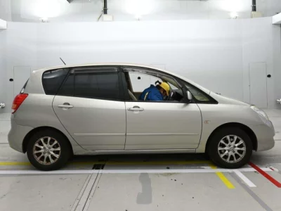 Toyota COROLLA SPACIO