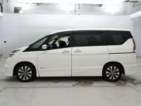Nissan SERENA лот № 30020 оценка 4.5  с аукциона в Японии 3