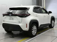 Toyota YARIS CROSS лот № 30019 оценка 3.5  с аукциона в Японии 1