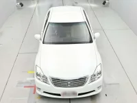 Toyota CROWN лот № 30023 оценка 4  с аукциона в Японии 6