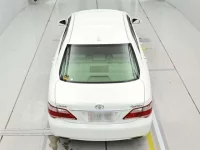 Toyota CROWN лот № 30023 оценка 4  с аукциона в Японии 7