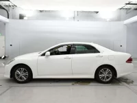 Toyota CROWN лот № 30023 оценка 4  с аукциона в Японии 3