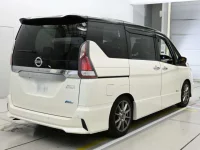 Nissan SERENA лот № 30024 оценка 4.5  с аукциона в Японии 1