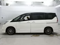 Nissan SERENA лот № 30024 оценка 4.5  с аукциона в Японии 3