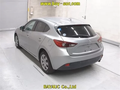 Mazda AXELA  с аукциона в Японии