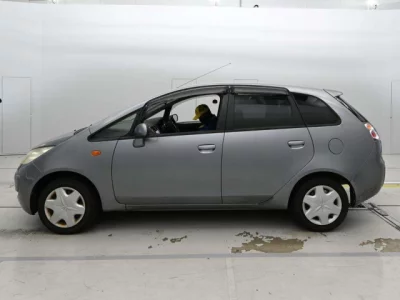 Mitsubishi COLT PLUS