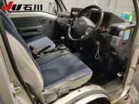 Subaru SAMBAR лот № 617 оценка 3  с аукциона в Японии 2