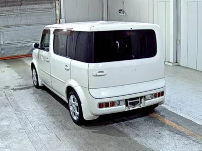 Nissan CUBECUBIC  с аукциона в Японии