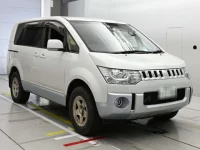 Mitsubishi DELICA D5 лот № 30027 оценка 4  с аукциона в Японии 4