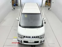 Mitsubishi DELICA D5 лот № 30027 оценка 4  с аукциона в Японии 6