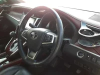 Toyota HARRIER лот № 30028 оценка 4  с аукциона в Японии 8