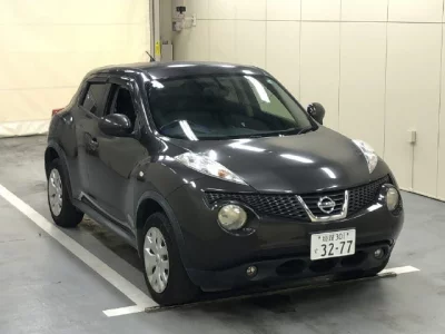 Nissan JUKE  с аукциона в Японии