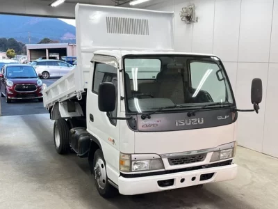 Isuzu ELF  с аукциона в Японии