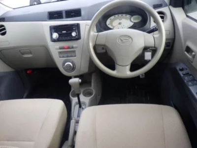 Daihatsu MIRA  с аукциона в Японии