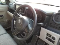 Toyota PASSO лот № 30031 оценка 4  с аукциона в Японии 8