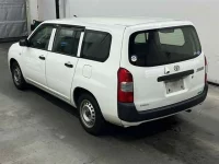 Toyota SUCCEED лот № 80059 оценка X  с аукциона в Японии 1