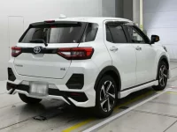 Toyota RAIZE лот № 30034 оценка 4.5  с аукциона в Японии 1