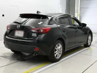 Mazda AXELA лот № 30042 оценка R  с аукциона в Японии 1