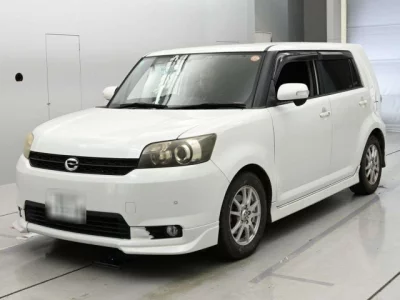 Toyota COROLLA RUMION