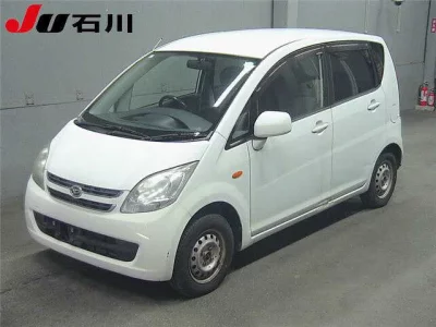 Daihatsu MOVE  с аукциона в Японии