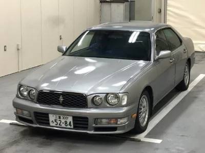Nissan CEDRIC