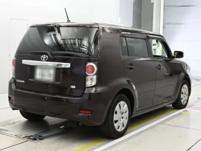 Toyota COROLLA RUMION