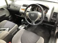 Honda FIT лот № 3712 оценка 3.5  с аукциона в Японии 5