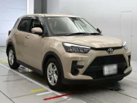 Toyota RAIZE лот № 30054 оценка R  с аукциона в Японии 4