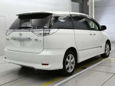 Toyota ESTIMA HYBRID