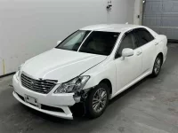 Toyota CROWN лот № 80081 оценка X  с аукциона в Японии 3